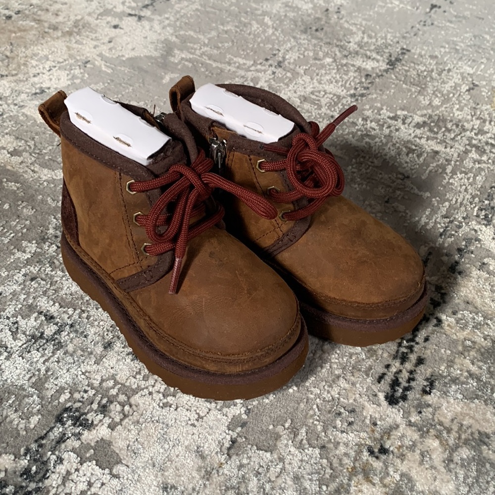 Toddler Ugg Boots Size 7